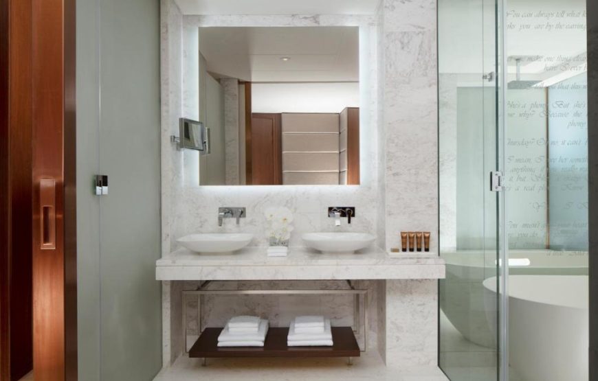 Paramount hotel Dubai